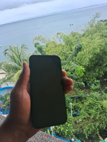 Aphone seme novo sem marcas de uso