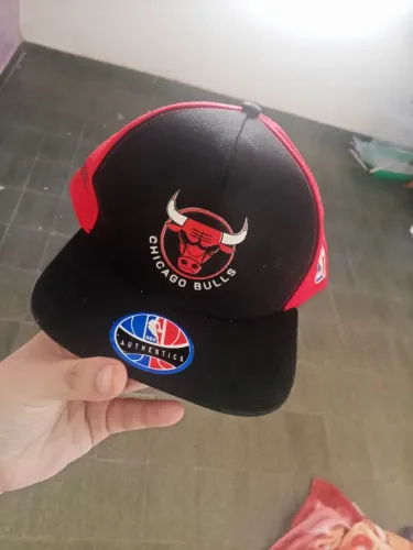 Vendo Bonés 
