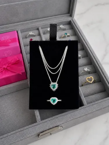 Conjunto Colar de prata + Anel Prata 925 Coração Verde Cravejado