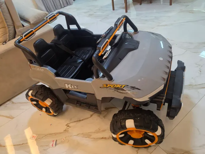 Carrinho Elétrico