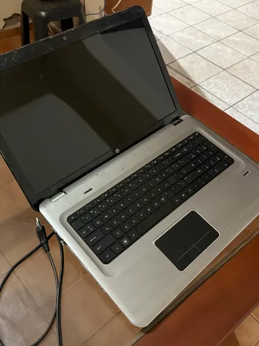 Notebook HP - Intel Core i7 720QM - 6gb de ram - Placa de Vídeo Dedicada