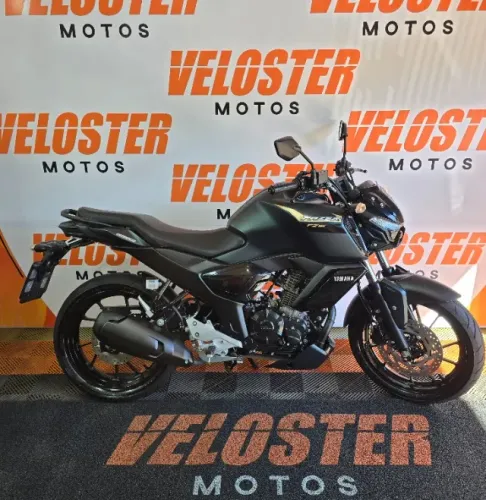 Yamaha FZ-15 Connected ABS - 2025 | 5.107 KM