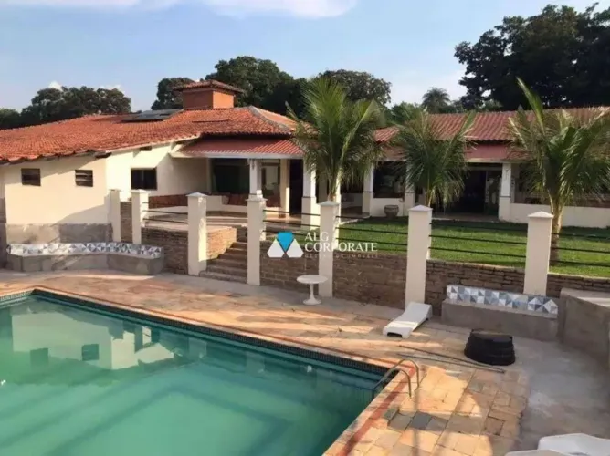 Casa para Locação no Jardim Roseira em Jaguariúna/SP 9 Suítes, Piscina, Salão de Festas e
