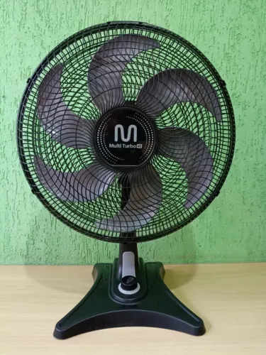 Ventilador Multilaser Turbo 40 cm (Tamanho grande). Seminovo. Perfeito funcionamento.