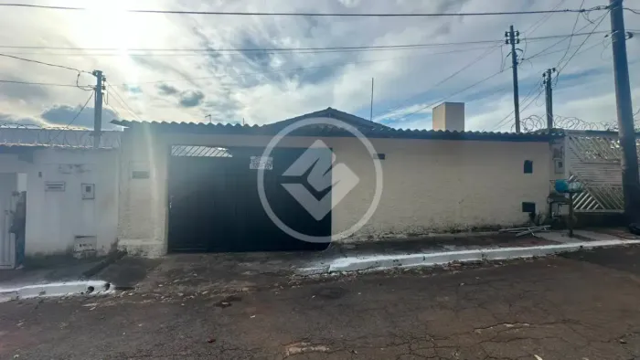Casa com 2 quartos e suíte à venda na Vila Redenção codigo: 353324