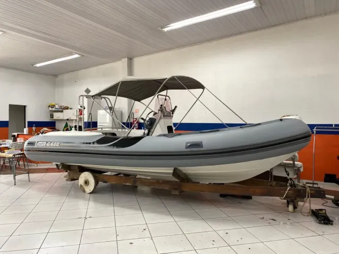 BARCO ZEFIR G600 2008 380 horas Super equipado