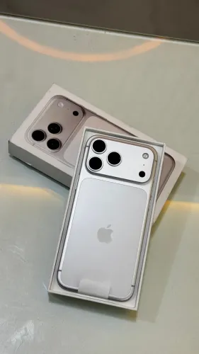 iPhone 17 Pro max
