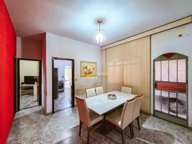 Casa à venda, 3 quartos, 1 suíte, 4 vagas, Santa Rosa - Divinópolis/MG