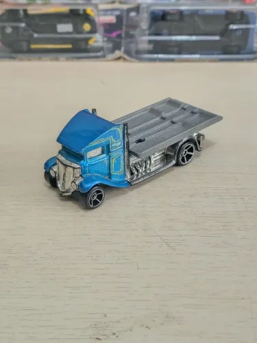 Hot Wheels Fast Bed Hauler
