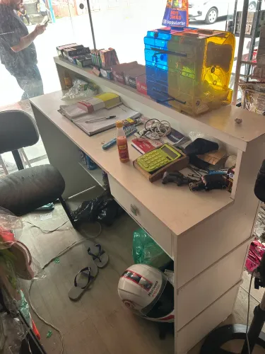 Balcão/ bancada para comércio