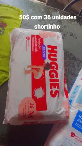 Vendo fraldas e lenço umedecido novos