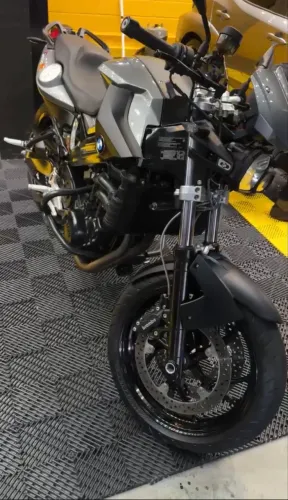 BAIXO KM . BMW F800R de colecionador