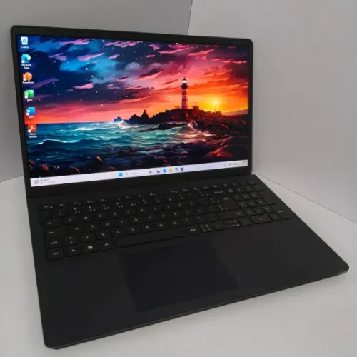 Notebook Dell Inspiron 3520, Core i7 12ª, 16GB RAM 512GB SSD NVMe, 15.6 IPS 120Hz