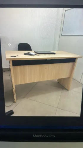 Mesa marfim