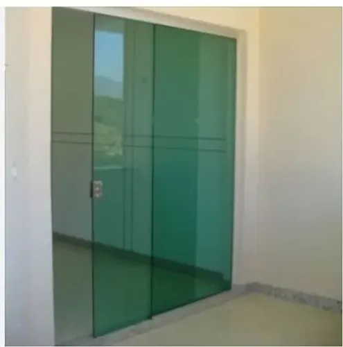 Porta de vidro completa 10mm A.2,41 X L.2,21