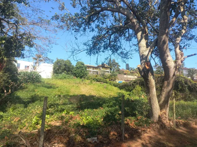 Terreno à venda Condomínio Granja Viana II