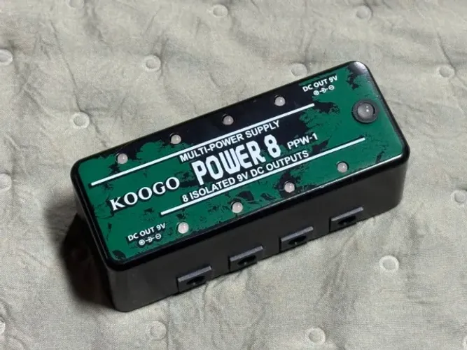 Fonte Koogo power 8 para pedais de guitarra, baixo, violão...