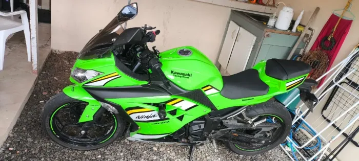 Kawasaki Ninja 300 ABS KRT Edition - Apenas 2.755 km - Pneus Rosso II - Revisada