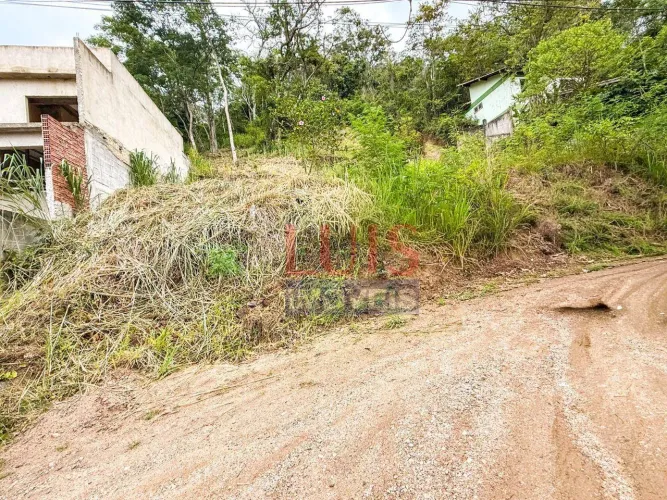Terreno com projeto arquitetônico aprovado pela prefeitura à venda, 750 m² por R$ 500.000