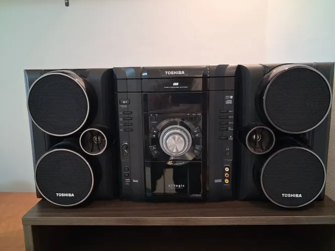 Aparelho de Som - Toshiba
