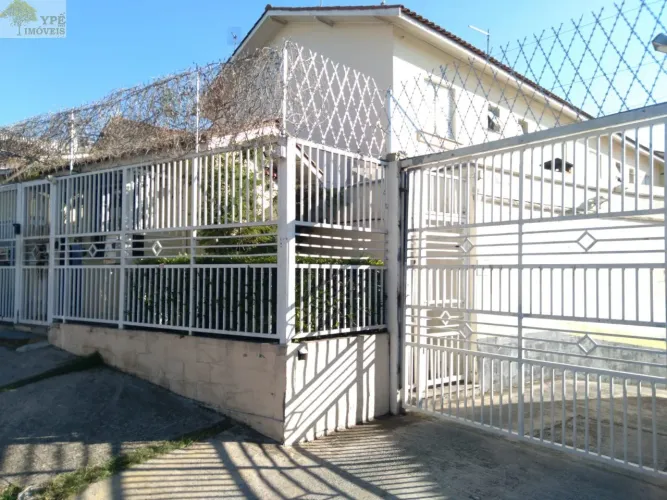 Venda de Casa em Condomínio no Jardim Arpoador, São Paulo-SP: 3 quartos, 1 suíte, 2 salas,