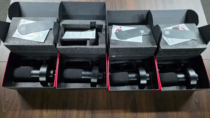 Kit com 4 microfones profissionai para podcast Fifine k688 + 4 espumas da shure de brinde