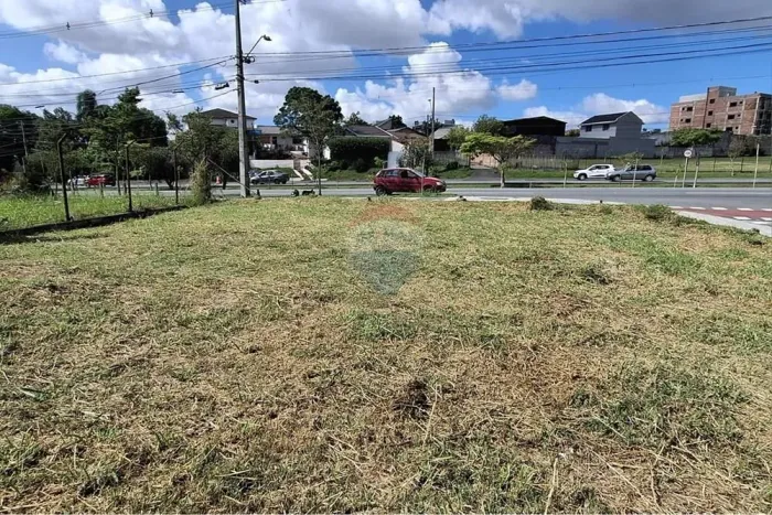 Terreno Comercial de Esquina na Av. Comendador Franco A VENDA Bairro Uberaba. Curitiba. PR