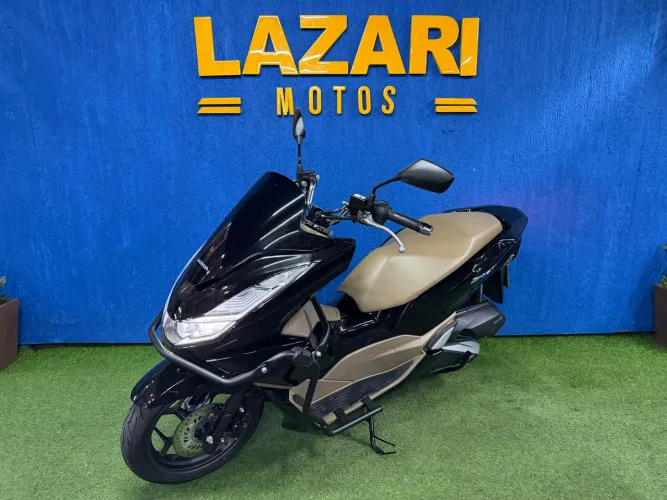 HONDA PCX DLX 2026 , 400 KM RODADOS , ÚNICO DONO , 2026 PAGO RARIDADE 