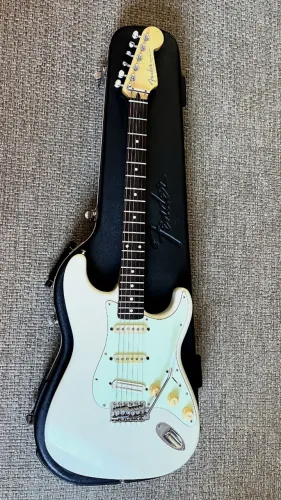 Guitarra Fender Stratocaster Japan - Anos 90