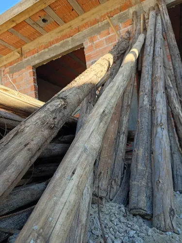 Vigas de lages (Escoras)