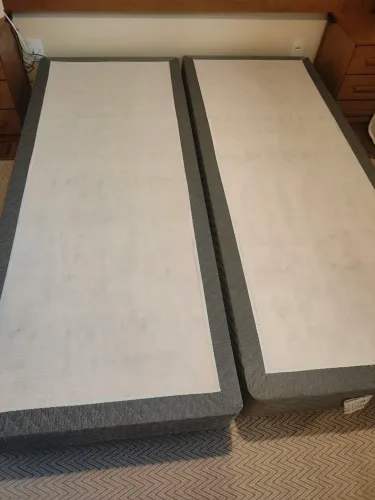 Cama box Queen