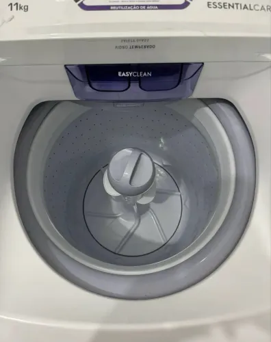 Máquina de lavar nova