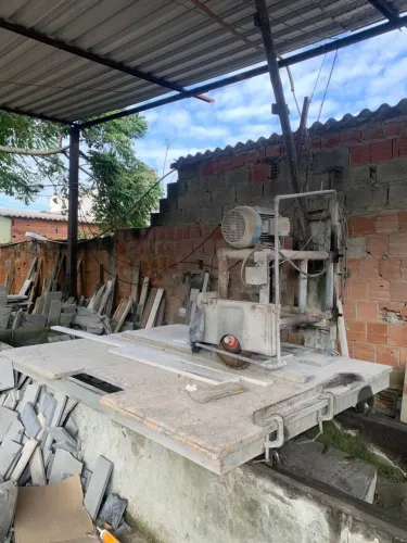 Máquina de cortar granito