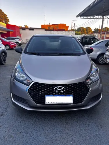 Hyundai HB20 Unique 1.0 Flex 12V Mec. 2019