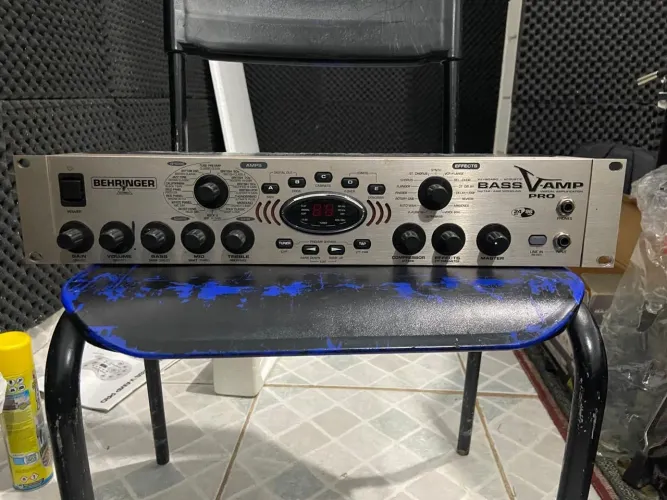 Behringer Bass V-AMP Pro