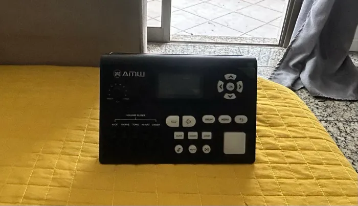 Módulo de bateria eletrônica