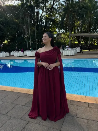Vestido madrinha marsala