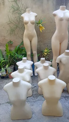 Manequins Para Loja - Em Ótimo Estado
