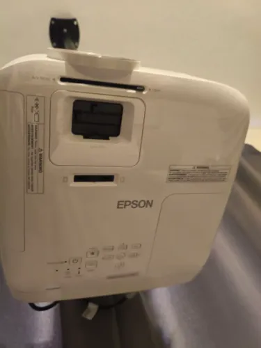 Projetor Epson home cinema mod 2250