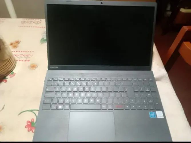 Notebook em ótimo estado rápido e funcionando perfeitamente. Ideal para estudos trabalho 