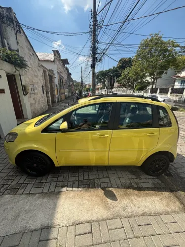 Fiat Idea Essence 1.6 Flex 16V 5P 2012