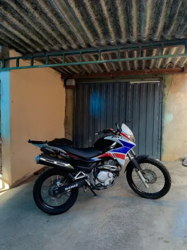 Honda nx400 injetada