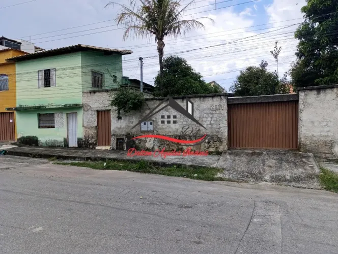Casa Estilo Sítio com 720m² para Venda - Sevilha (1ª Seção), Ribeirão das Neves/MG.