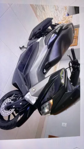 Yamaha NMAX Nova