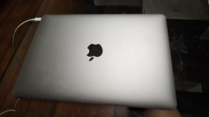 Macbook 12 retina, ótimo estado,  menor preço 