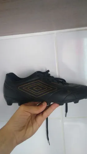 Chuteira umbro campo the real football
