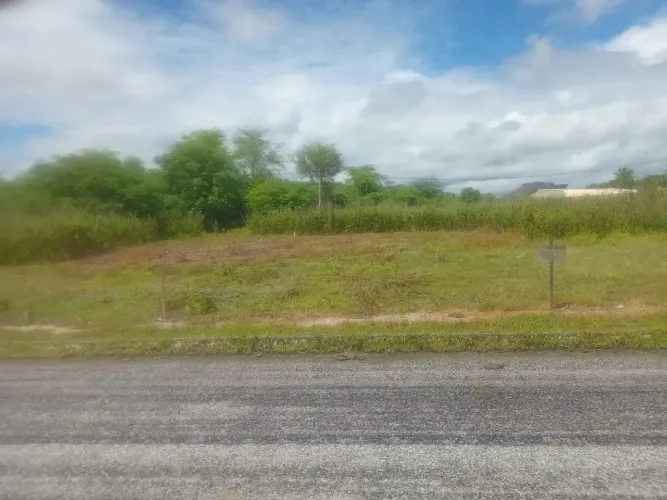 Baviera Vilage - Vendo 03 lotes de 5 X 15 conjugados em Quixadá 