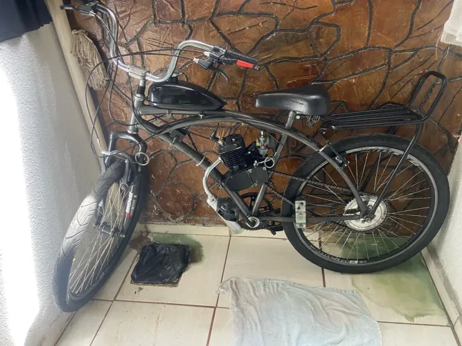 Vende-se bicicleta motorizada 