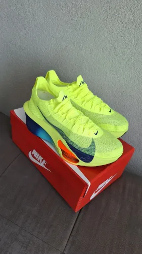 Tenis importado N 39.5