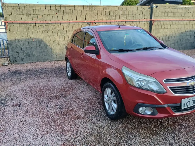 Chevrolet Agile LTZ Easytronic 1.4 8V Flexpower 5P 2014